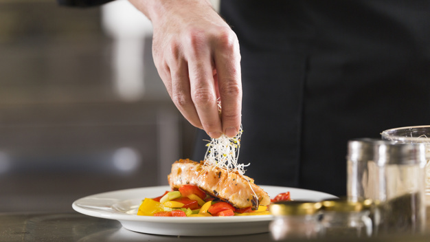 Aprenda Como Aproveitar o Melhor da Culinária Local